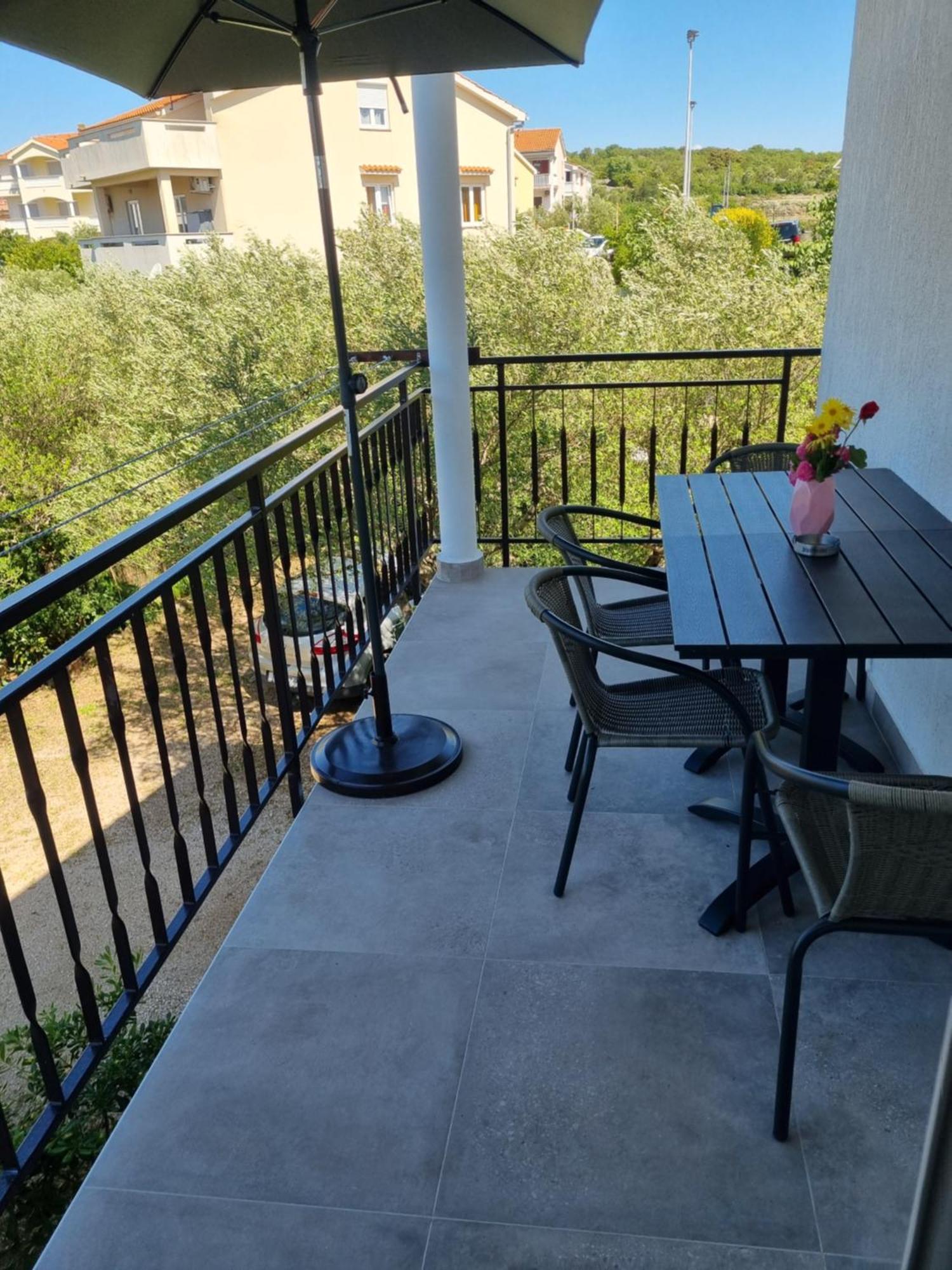 Apartment Oliva Krk Town Extérieur photo